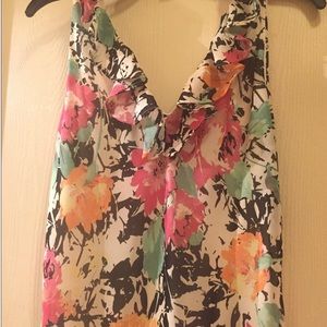 Beautiful fun and elegant ! RALPH LAUREN RUFFLED DRESS